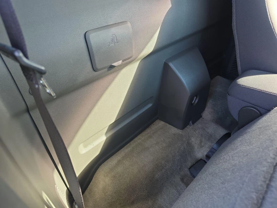 2005 GMC Canyon 1st Gen - Image 7 of 31