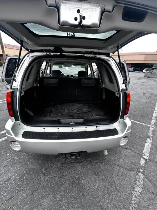2005 GMC Envoy - Image 8 of 10