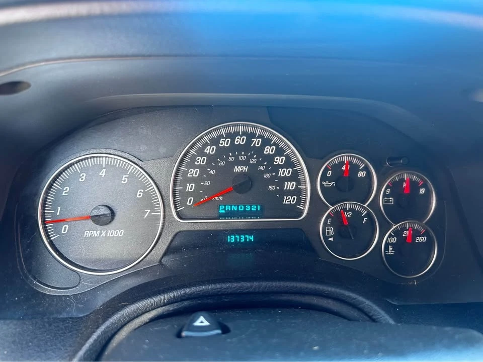 2005 GMC Envoy - Image 10 of 10