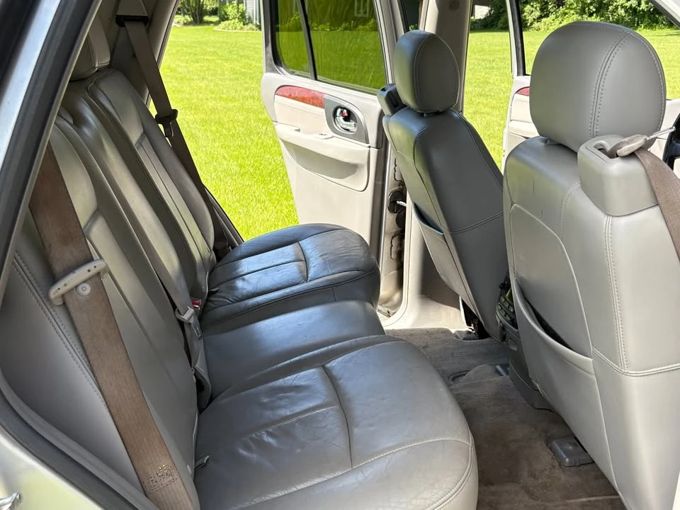 2005 GMC Envoy - Image 8 of 11