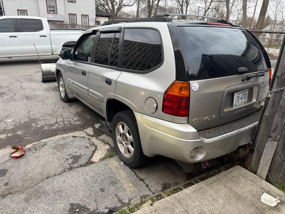 2005 GMC Envoy - Image 8 of 8