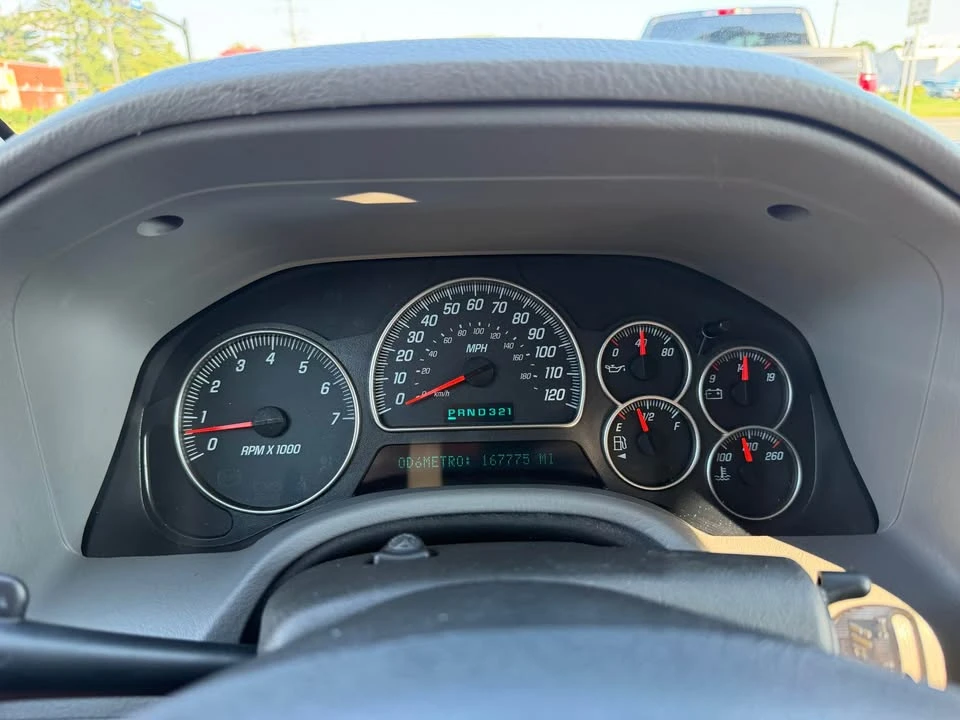 2005 GMC Envoy - Image 9 of 20
