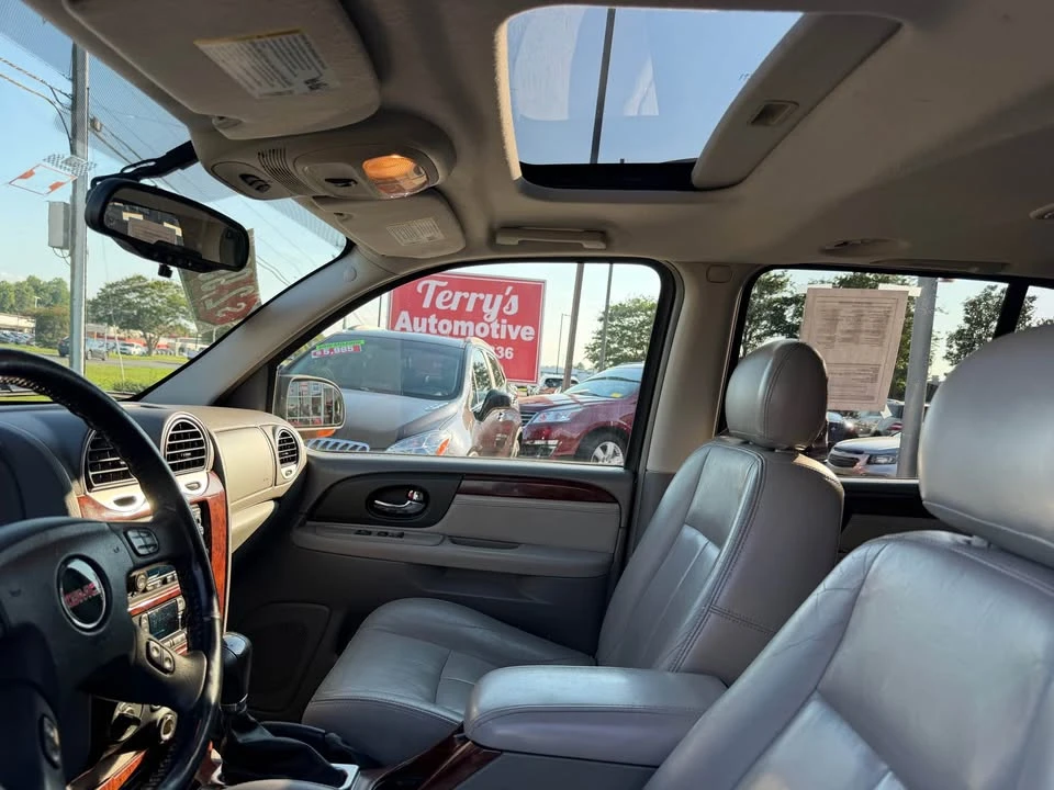 2005 GMC Envoy - Image 17 of 20