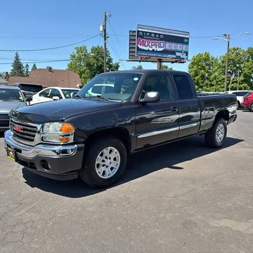 2005 GMC Sierra SLE Z71