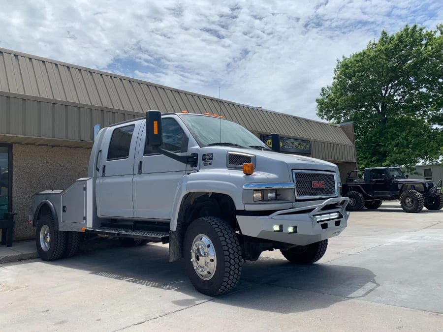 2005 GMC TopKick - Image 8 of 8