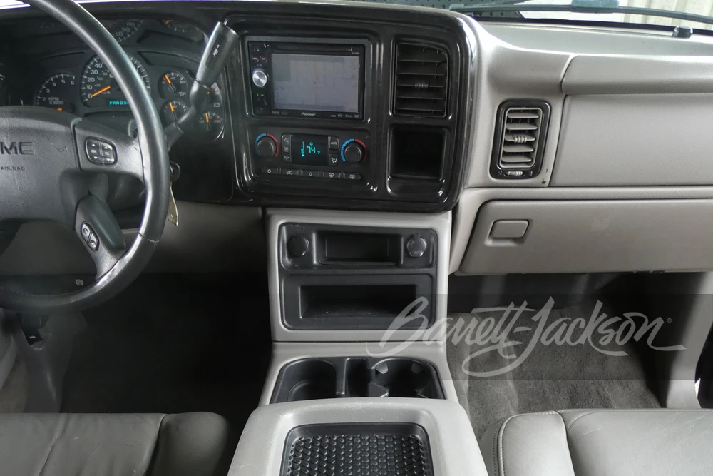 2005 GMC Sierra 2nd Gen - Image 16 of 22