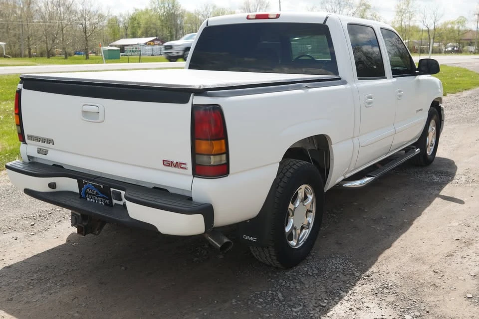 2005 GMC Sierra 2nd Gen - Image 6 of 20