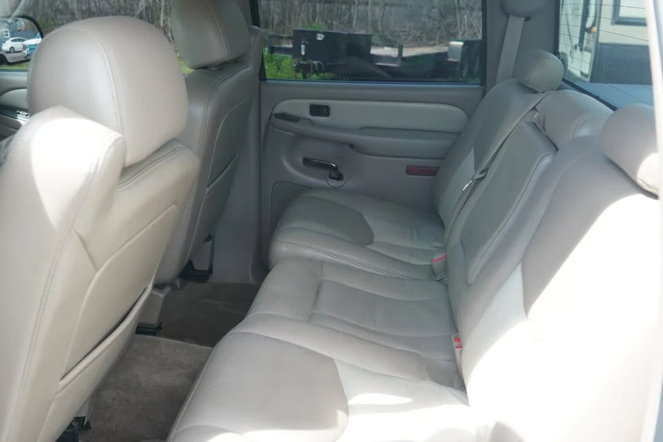 2005 GMC Sierra 2nd Gen - Image 11 of 20