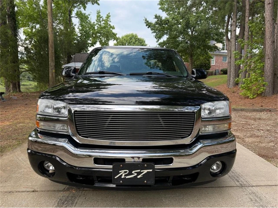 2005 GMC Sierra 2nd Gen - Image 9 of 21