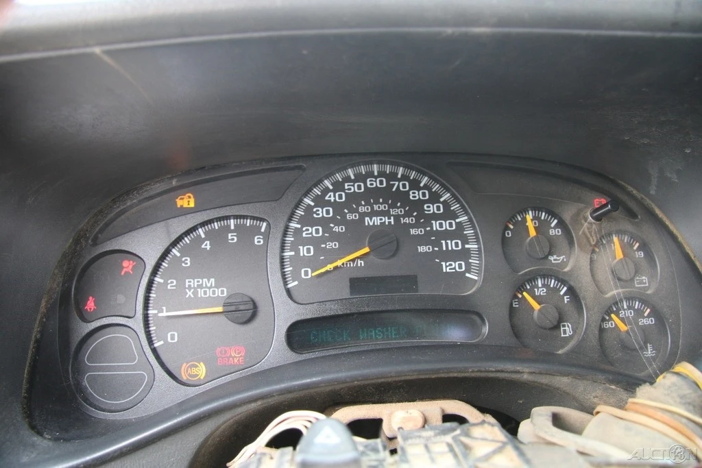 2005 GMC Sierra 1st Gen - Image 14 of 21