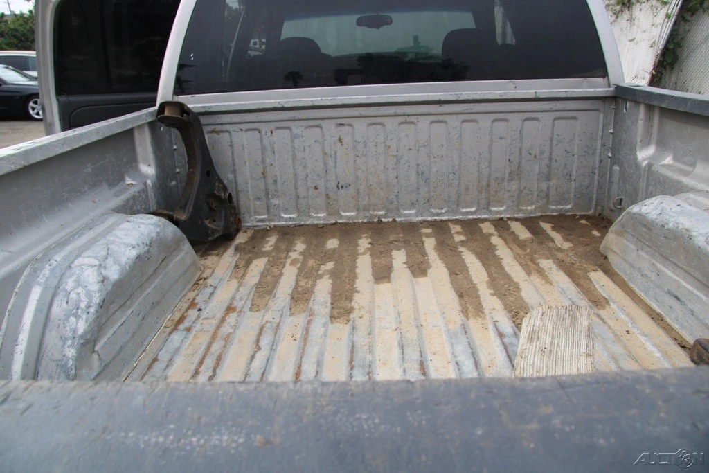 2005 GMC Sierra 1st Gen - Image 20 of 21