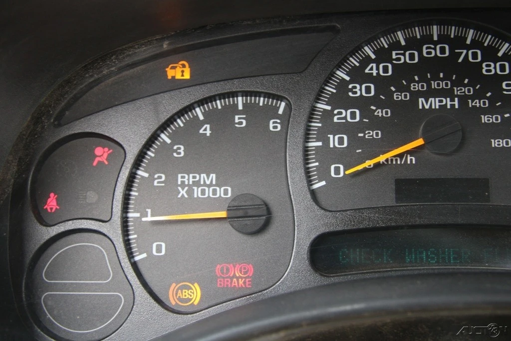 2005 GMC Sierra 1st Gen - Image 15 of 21