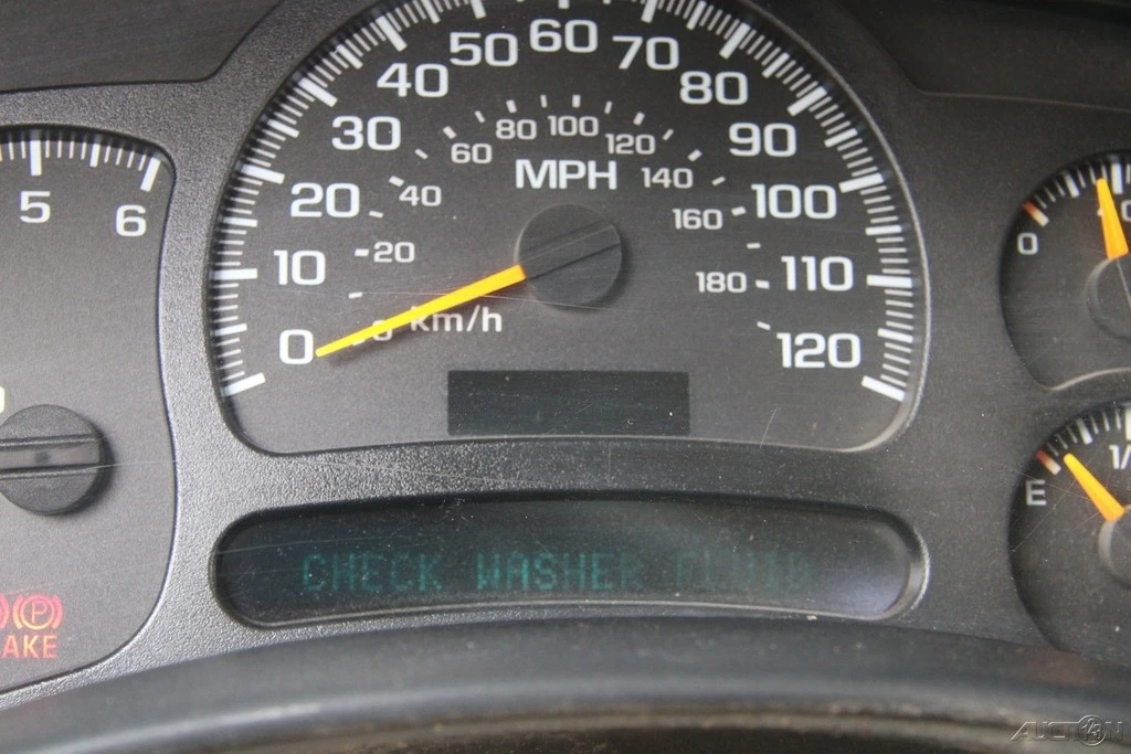 2005 GMC Sierra 1st Gen - Image 16 of 21