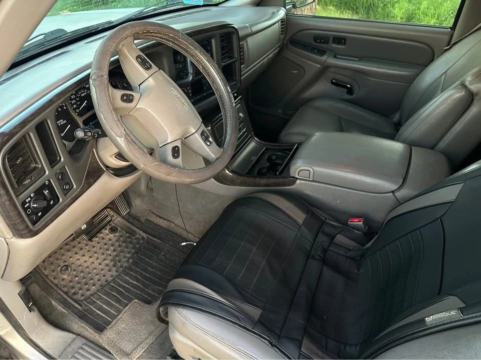 2005 GMC Sierra 2nd Gen - Image 8 of 15