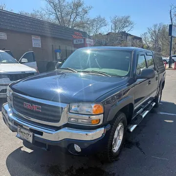 2005 GMC Sierra 1500 Crew Cab SLT Pickup 4D 6 1/2 ft