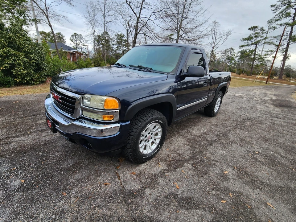 2005 GMC Sierra 1st Gen - Image 4 of 9