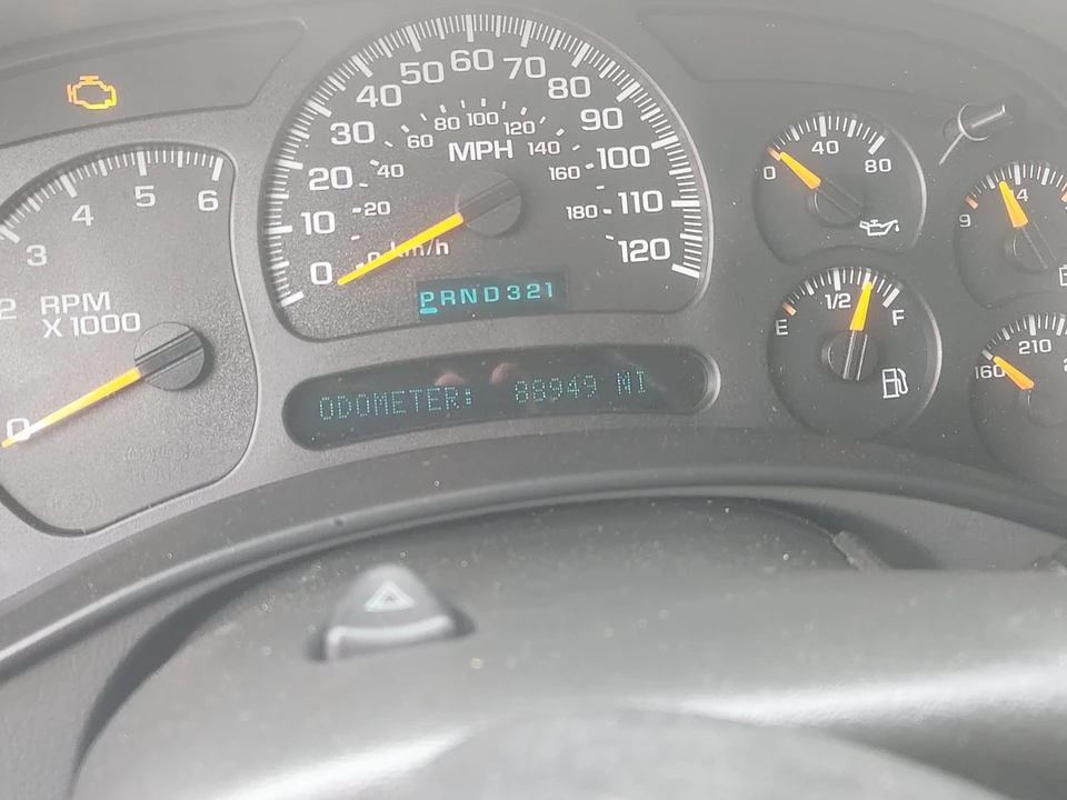 2005 GMC Sierra 1st Gen - Image 2 of 9