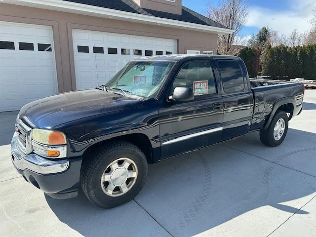 2005 GMC Sierra 2nd Gen - Image 5 of 18