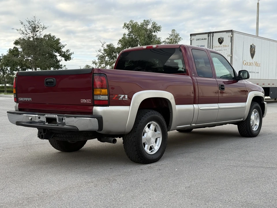 2005 GMC Sierra 1st Gen - Image 9 of 21