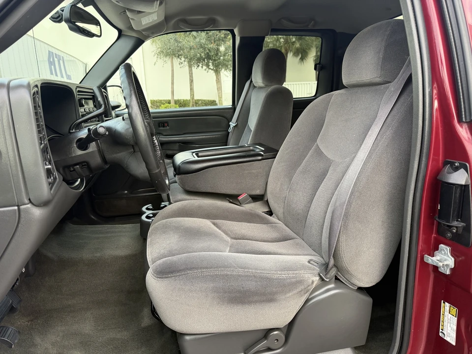 2005 GMC Sierra 1st Gen - Image 13 of 21