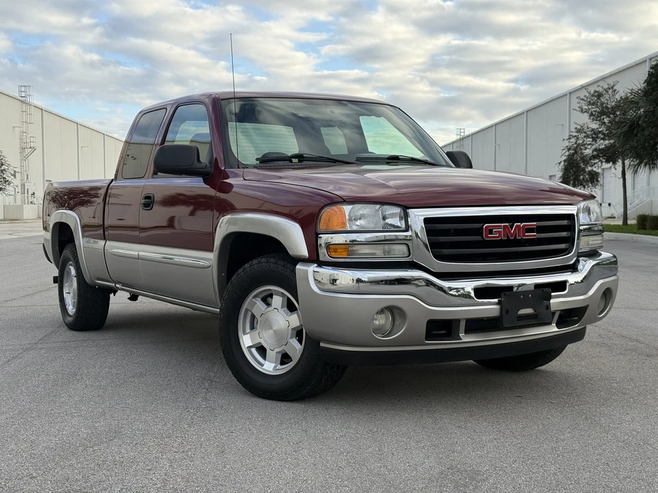 2005 GMC Sierra 1st Gen - Image 3 of 21