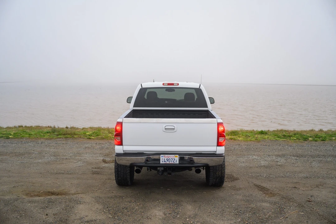2005 GMC Sierra 2nd Gen - Image 12 of 31