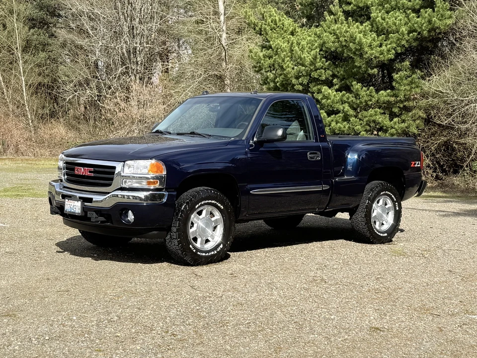 2005 GMC Sierra 2nd Gen - Image 31 of 31