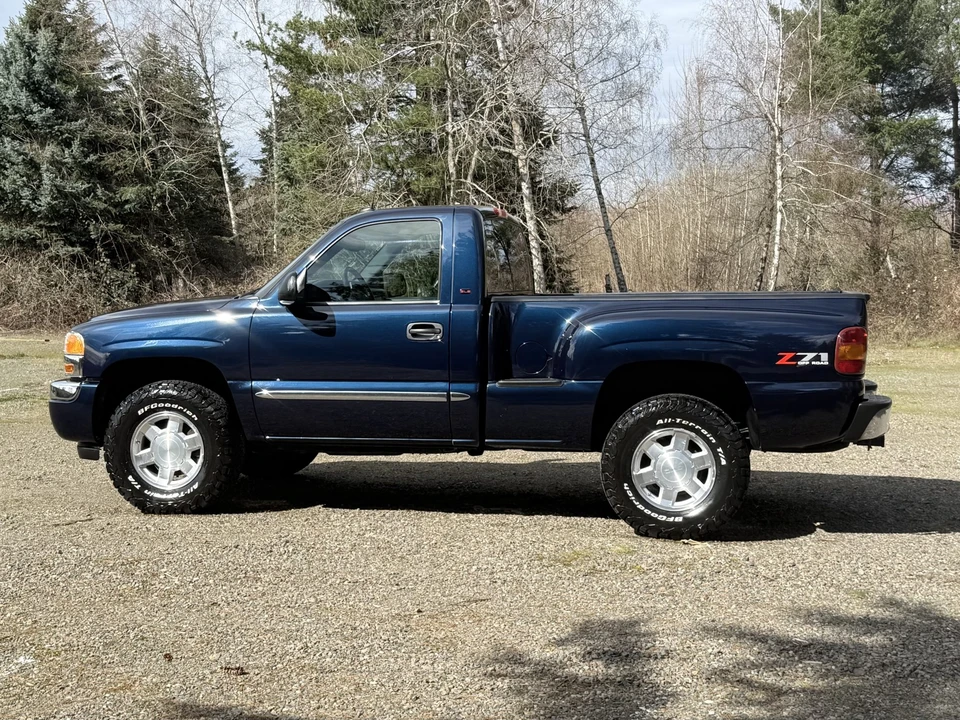2005 GMC Sierra 2nd Gen - Image 27 of 31