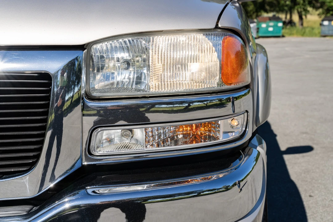 2005 GMC Sierra 2nd Gen - Image 14 of 31