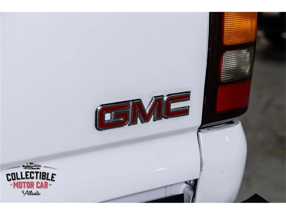 2005 GMC Sierra 2nd Gen - Image 31 of 31