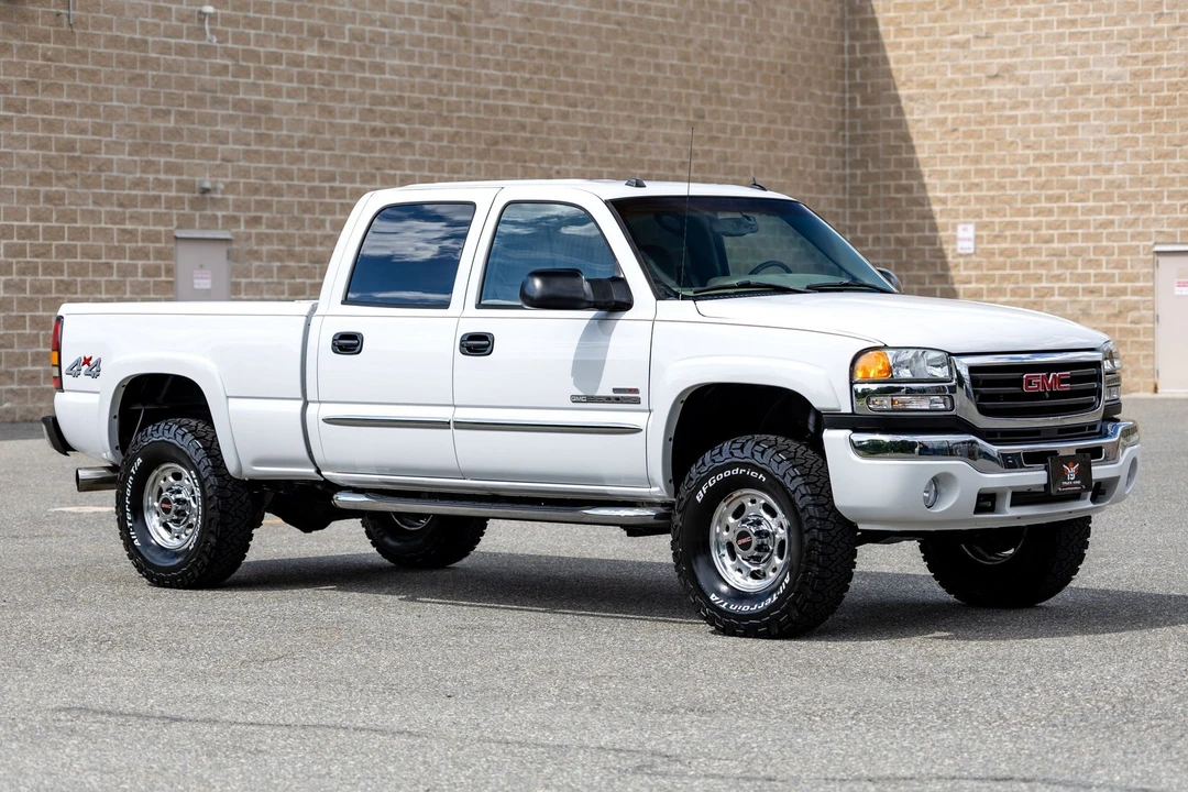 2005 GMC Sierra Heavy Duty 2nd Gen - Image 7 of 31