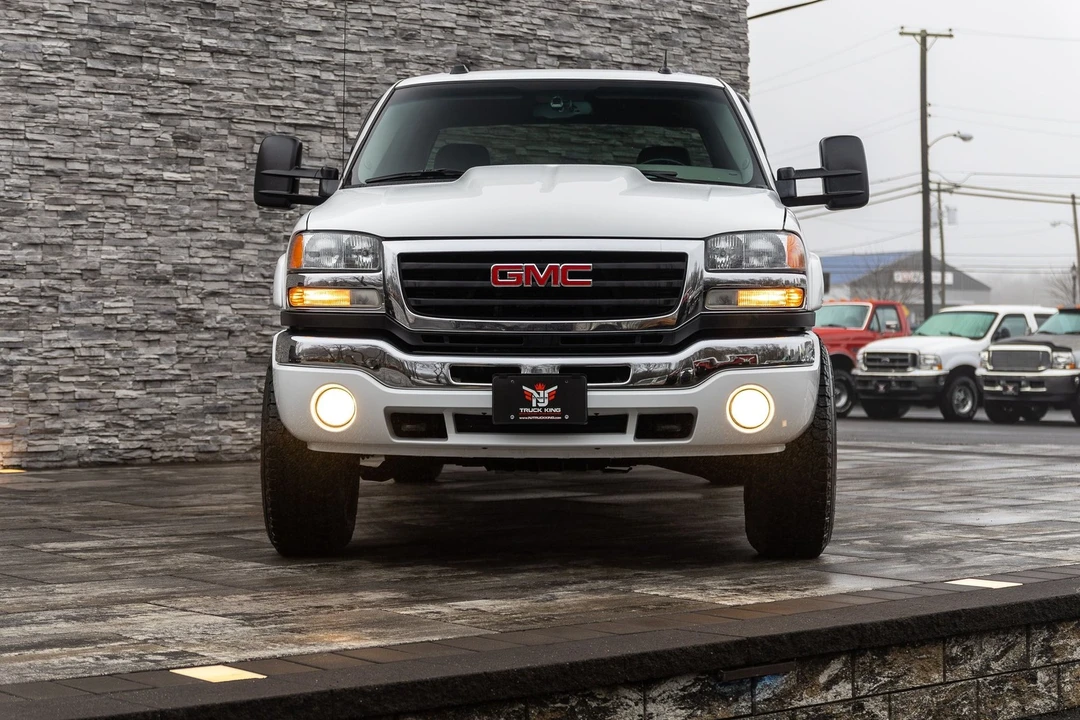 2005 GMC Sierra 1st Gen - Image 5 of 21