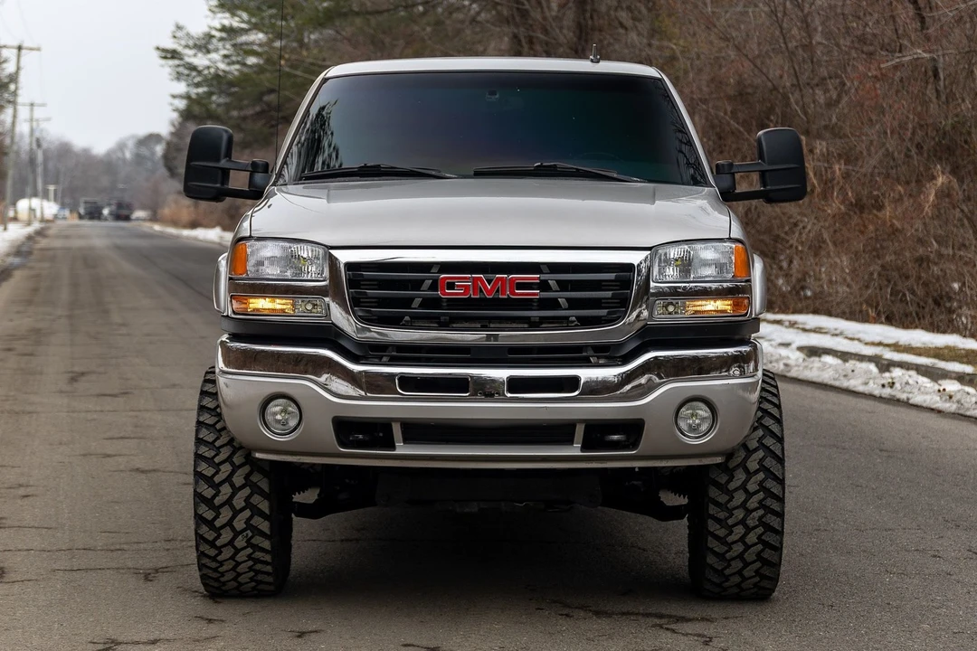 2005 GMC Sierra 1st Gen - Image 5 of 21