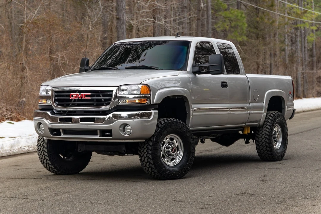 2005 GMC Sierra 1st Gen - Image 3 of 21