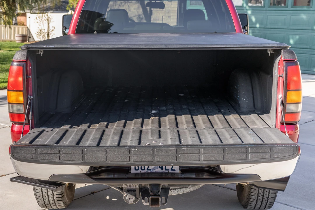 2005 GMC Sierra Heavy Duty 2nd Gen - Image 10 of 31
