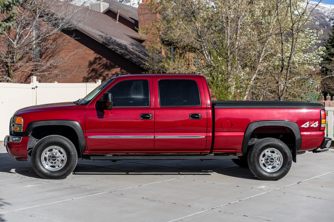 2005 GMC Sierra Heavy Duty 2nd Gen - Image 7 of 31