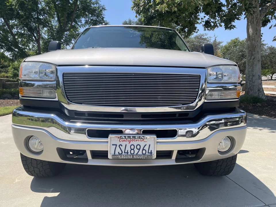 2005 GMC Sierra Heavy Duty 2nd Gen - Image 14 of 31