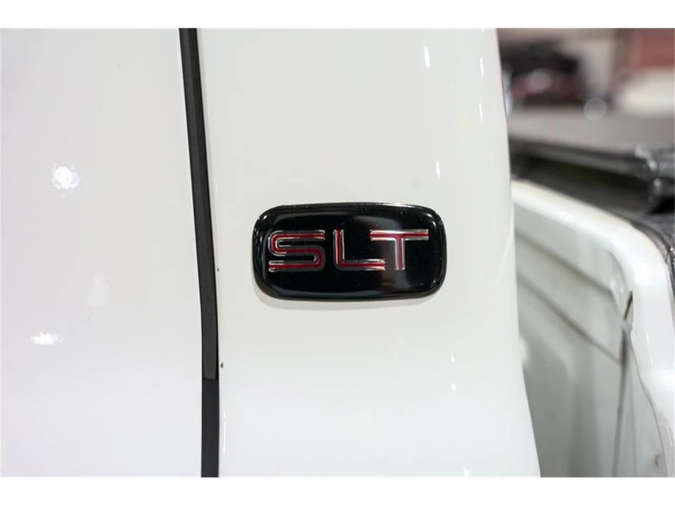 2005 GMC Sierra 2nd Gen - Image 22 of 31