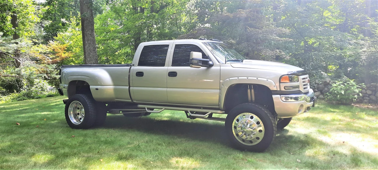 2005 GMC Sierra Heavy Duty 2nd Gen - Image 31 of 31