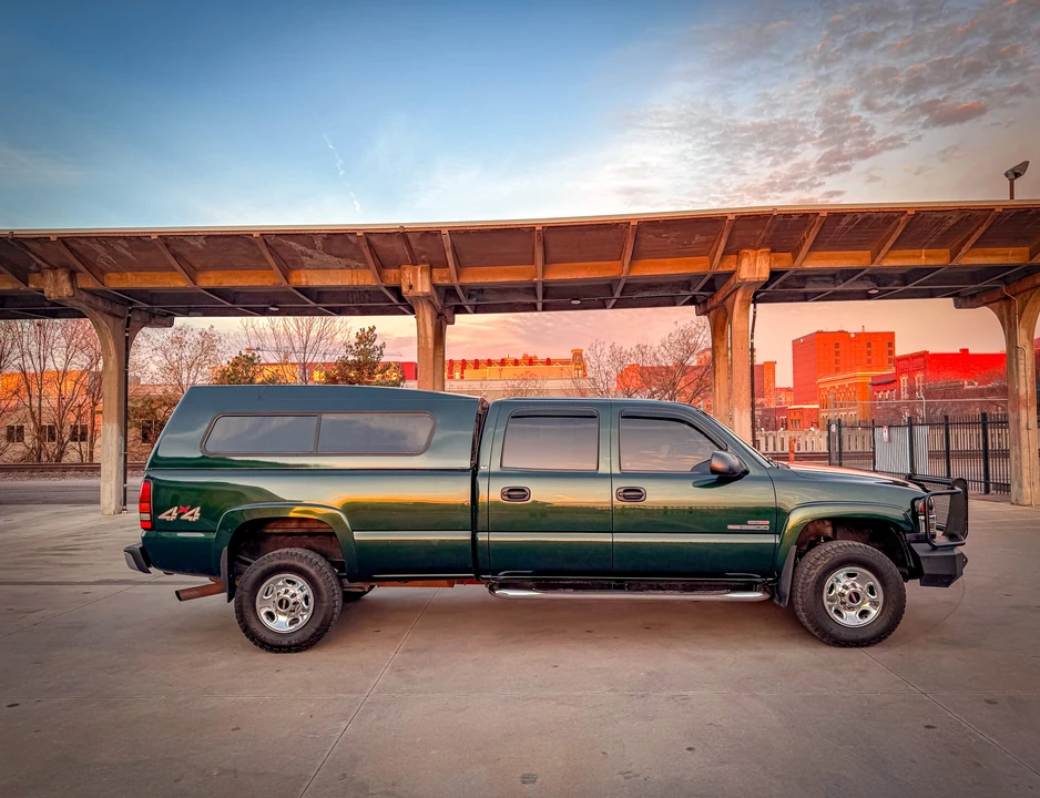 2005 GMC Sierra Heavy Duty 2nd Gen - Image 15 of 31