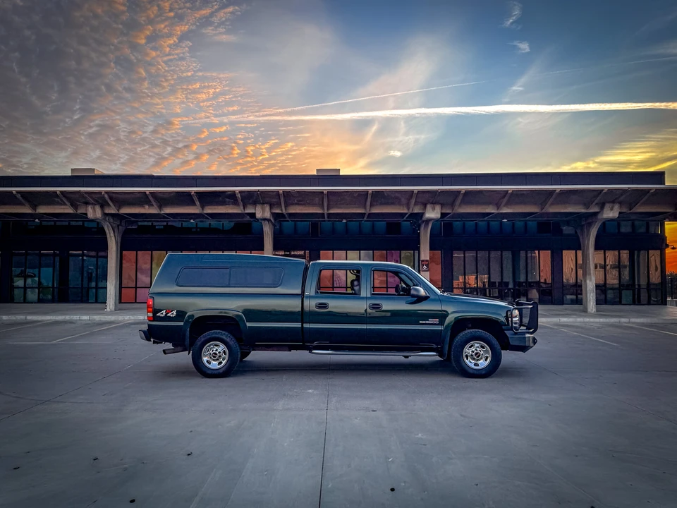 2005 GMC Sierra Heavy Duty 2nd Gen - Image 16 of 31