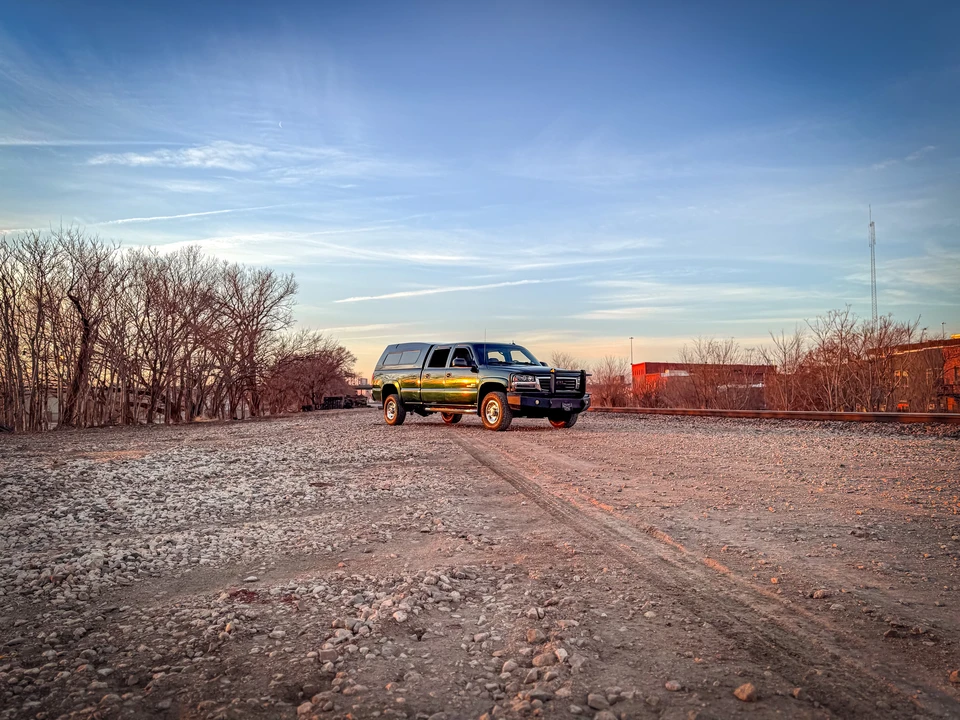 2005 GMC Sierra Heavy Duty 2nd Gen - Image 6 of 31