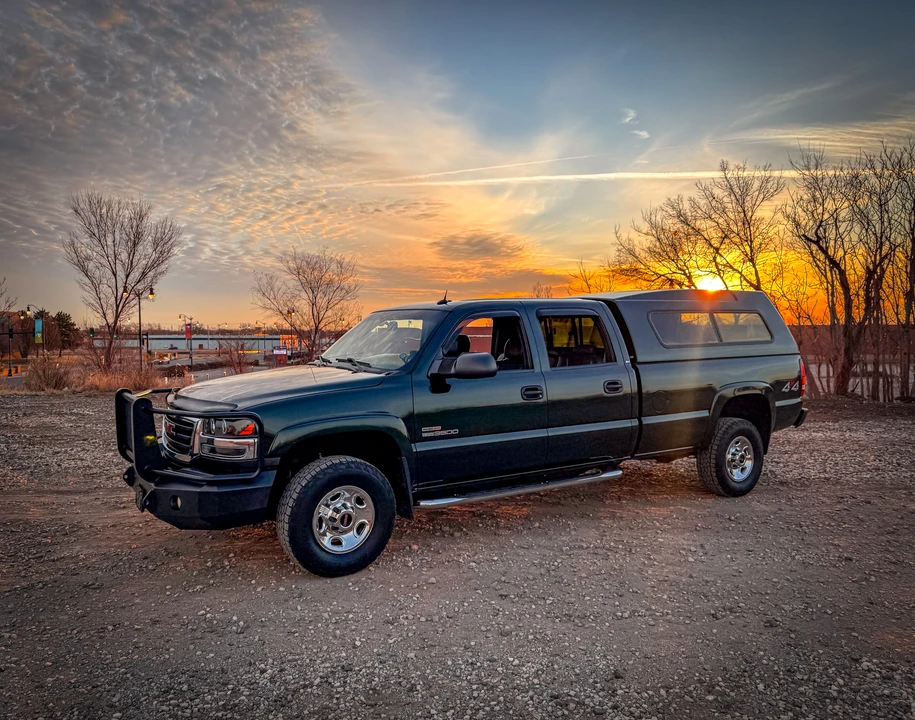 2005 GMC Sierra Heavy Duty 2nd Gen - Image 26 of 31