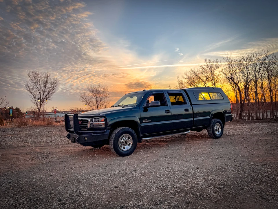 2005 GMC Sierra Heavy Duty 2nd Gen - Image 24 of 31