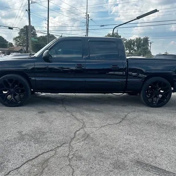 2005 GMC Sierra 1500 Denali Crew Cab