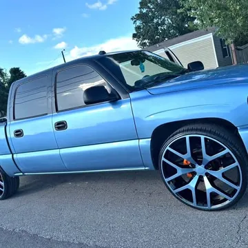 2005 GMC Sierra 1500 Crew Cab SL