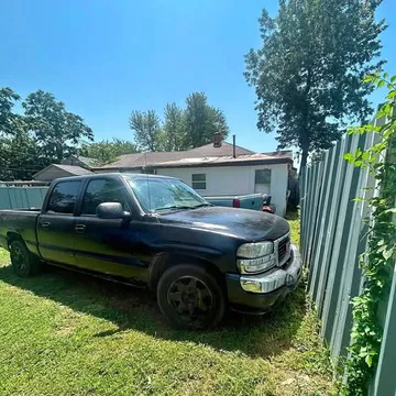 2005 GMC Sierra SLE
