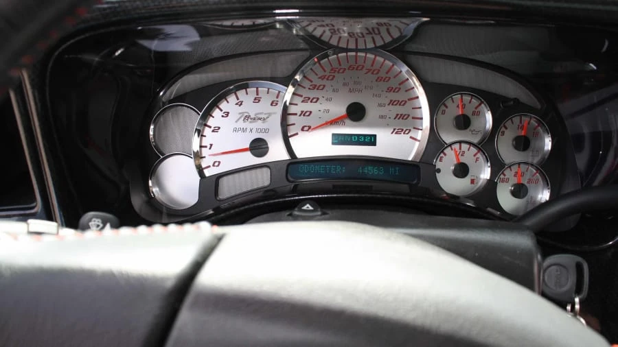 2005 GMC Sierra 2nd Gen - Image 6 of 17