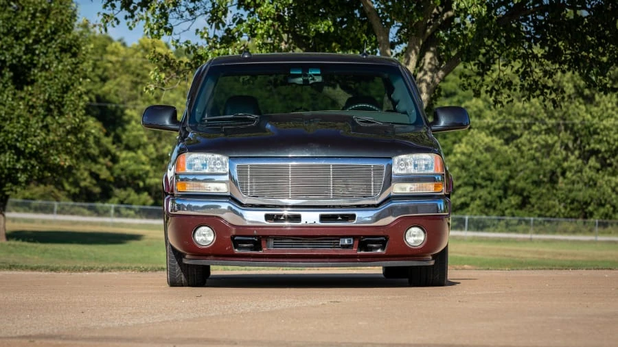 2005 GMC Sierra 2nd Gen - Image 14 of 17