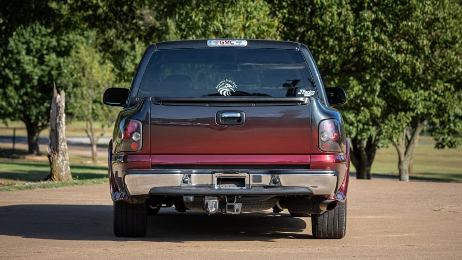 2005 GMC Sierra 2nd Gen - Image 15 of 17
